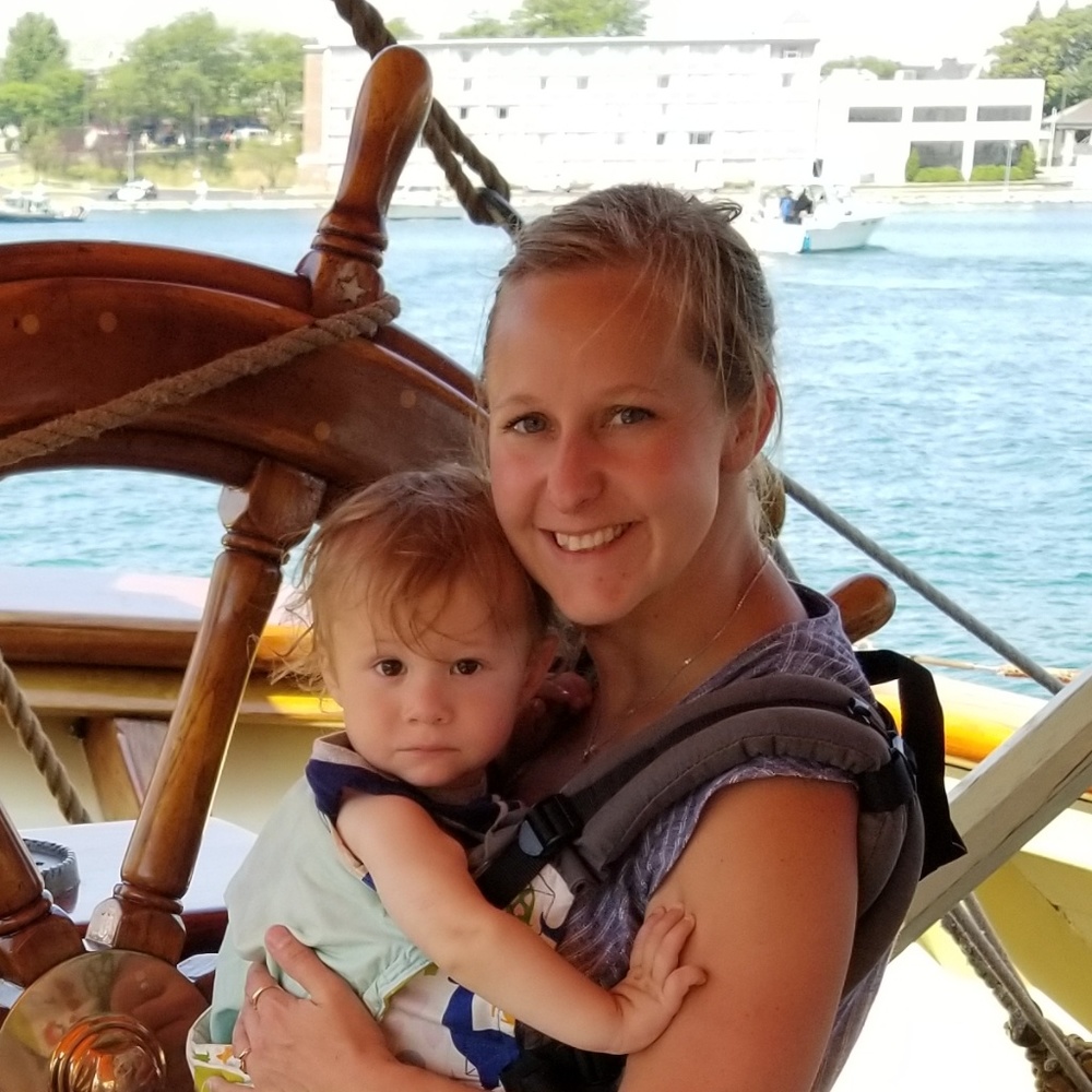 Meet your Posher, Ashley